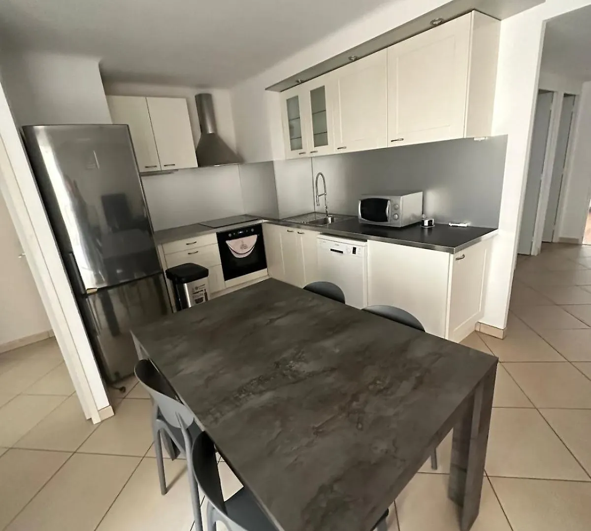 Juan Les Pins Near Beach location